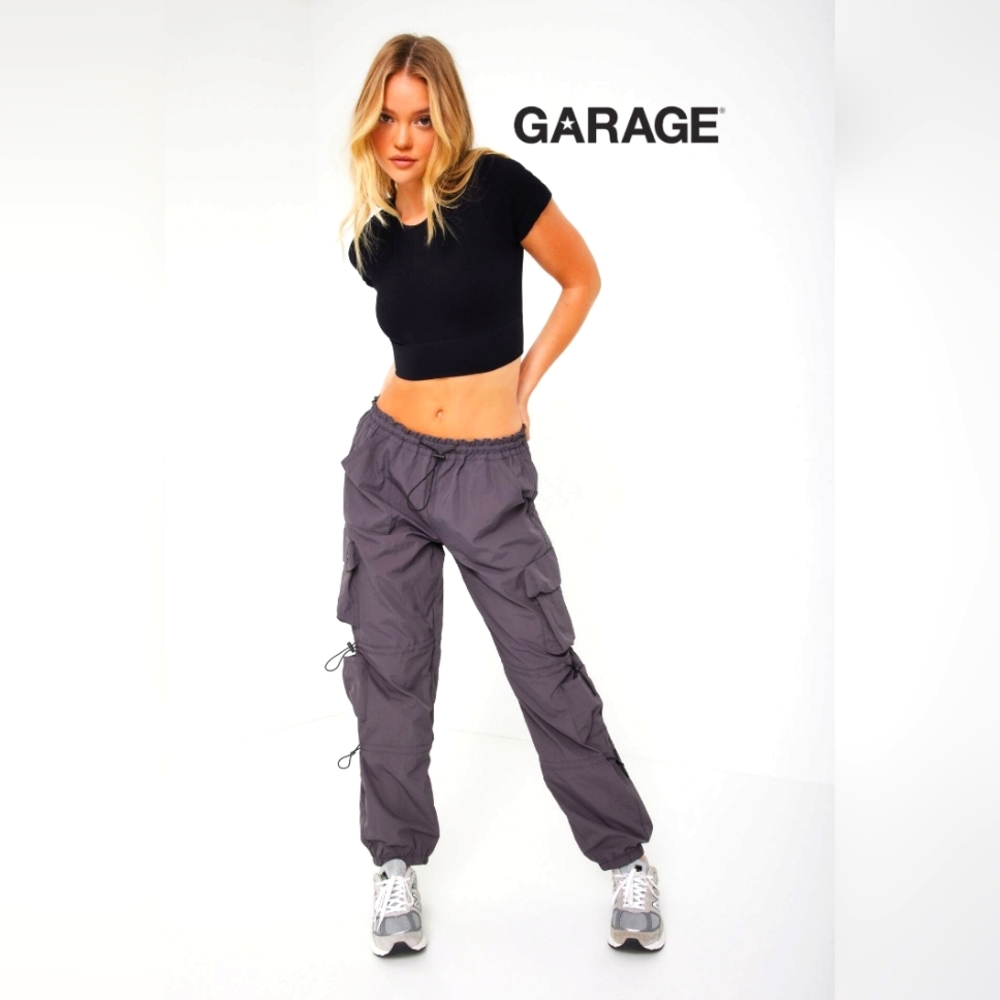 GARAGE The Chloe Nylon Parachute Pant - Medium - Picture 1 of 14